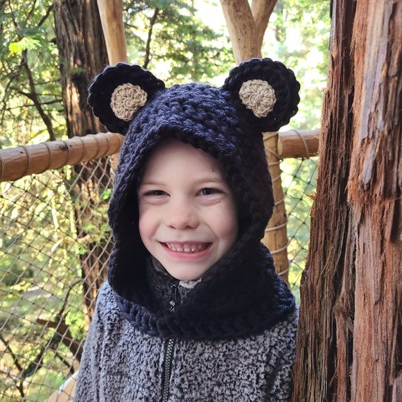 Animal Hood | BLACK BEAR | Hooded Scarf Costume - Picture 3 of 6